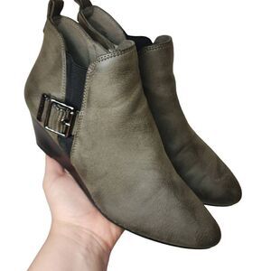 Anne Klein AKANNI Wedge Booties Women's Size‎ 6.5 Green/Black Logo